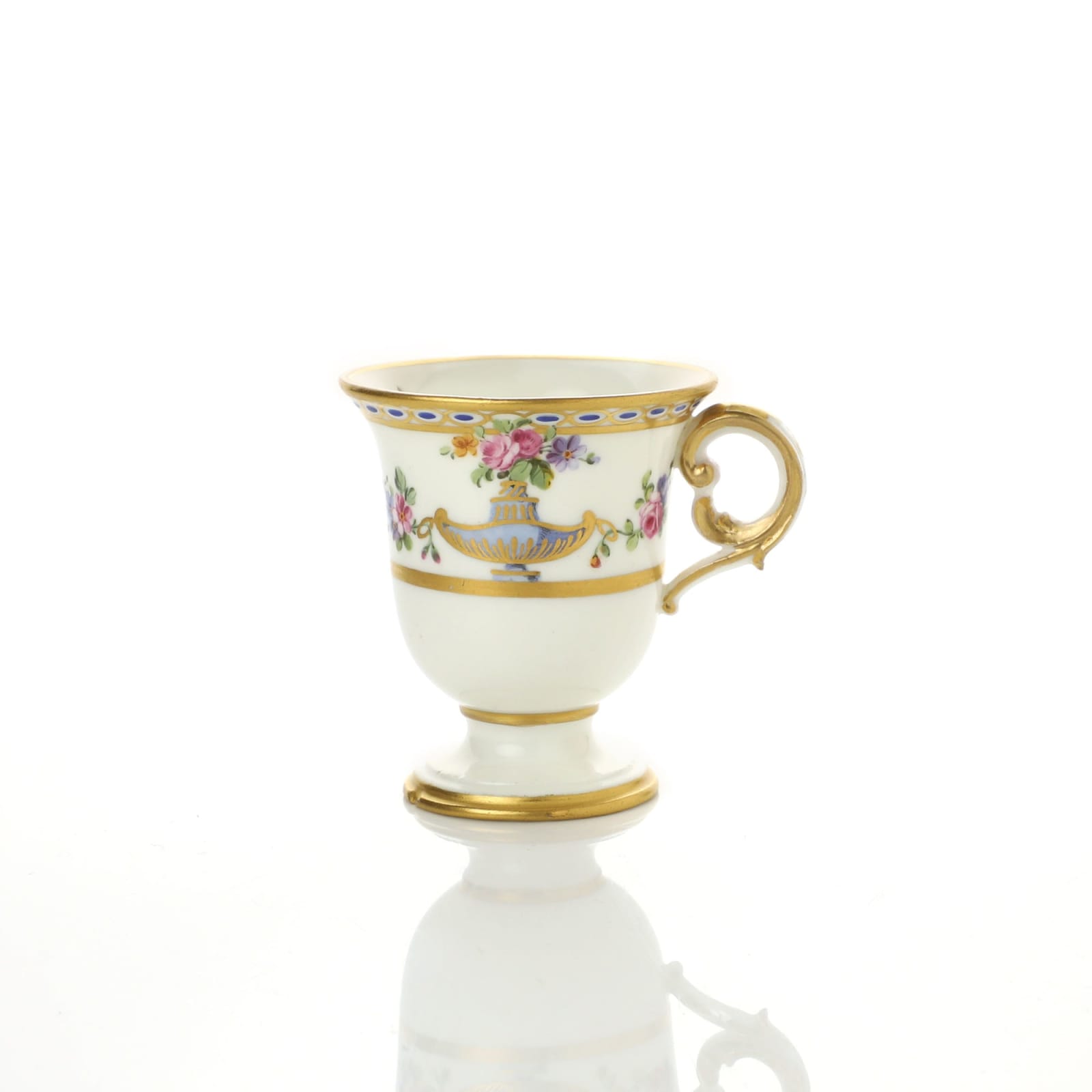 Sèvres Porcelain, A Soft-Paste Sèvres Porcelain Ice Cup made for Madame du Barry, 1771