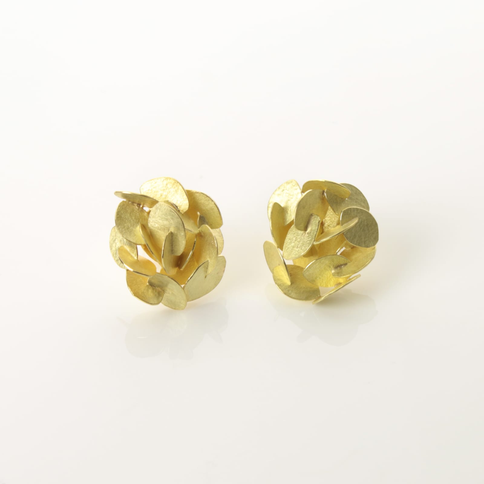 Kayo Saito, Round Rustling Earrings, 2019