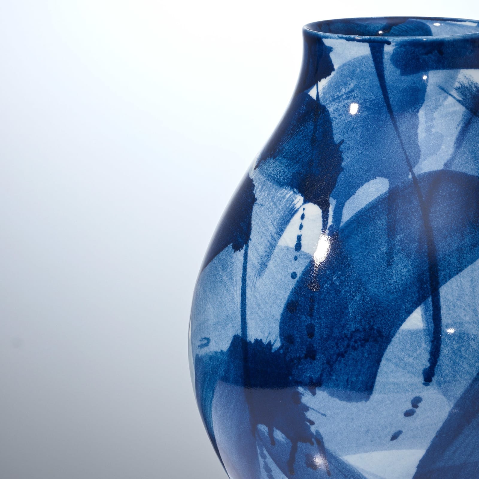Felicity Aylieff, A Blue & White Vase, 2023