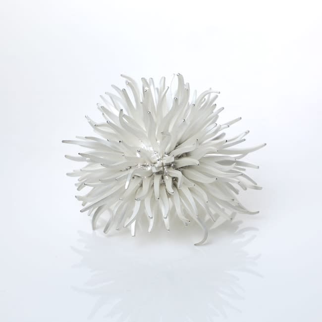Junko Mori, Silver Organism; Square Spike, 2019