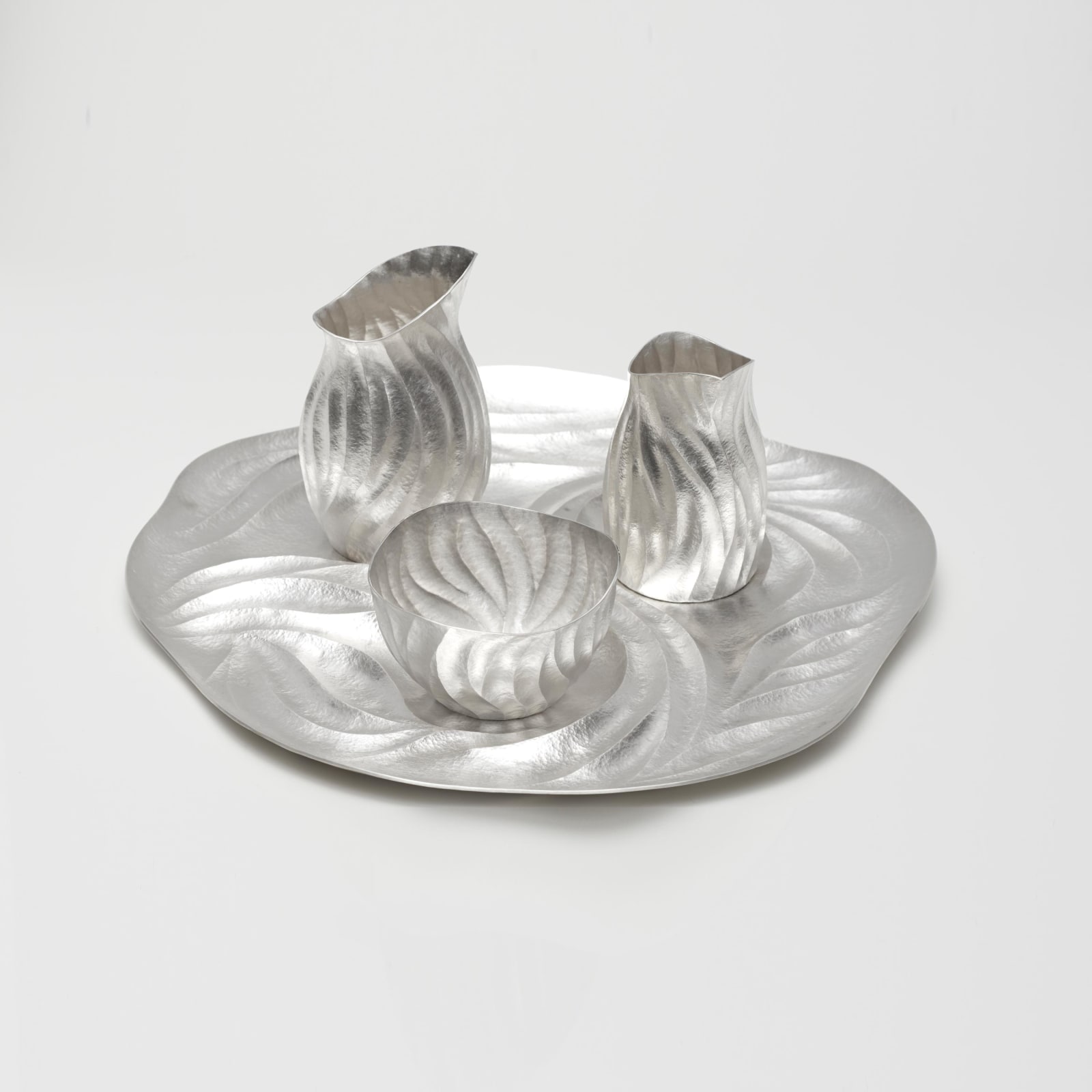 Hiroshi Suzuki, Commission for a Miyabi-Fire Tray, Milk Jug, Creamer and Bowl, 2016