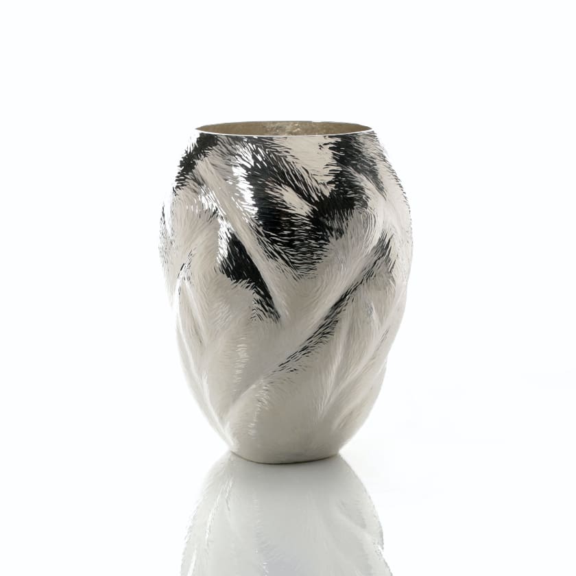 Ndidi Ekubia, Connection Vase, 2011