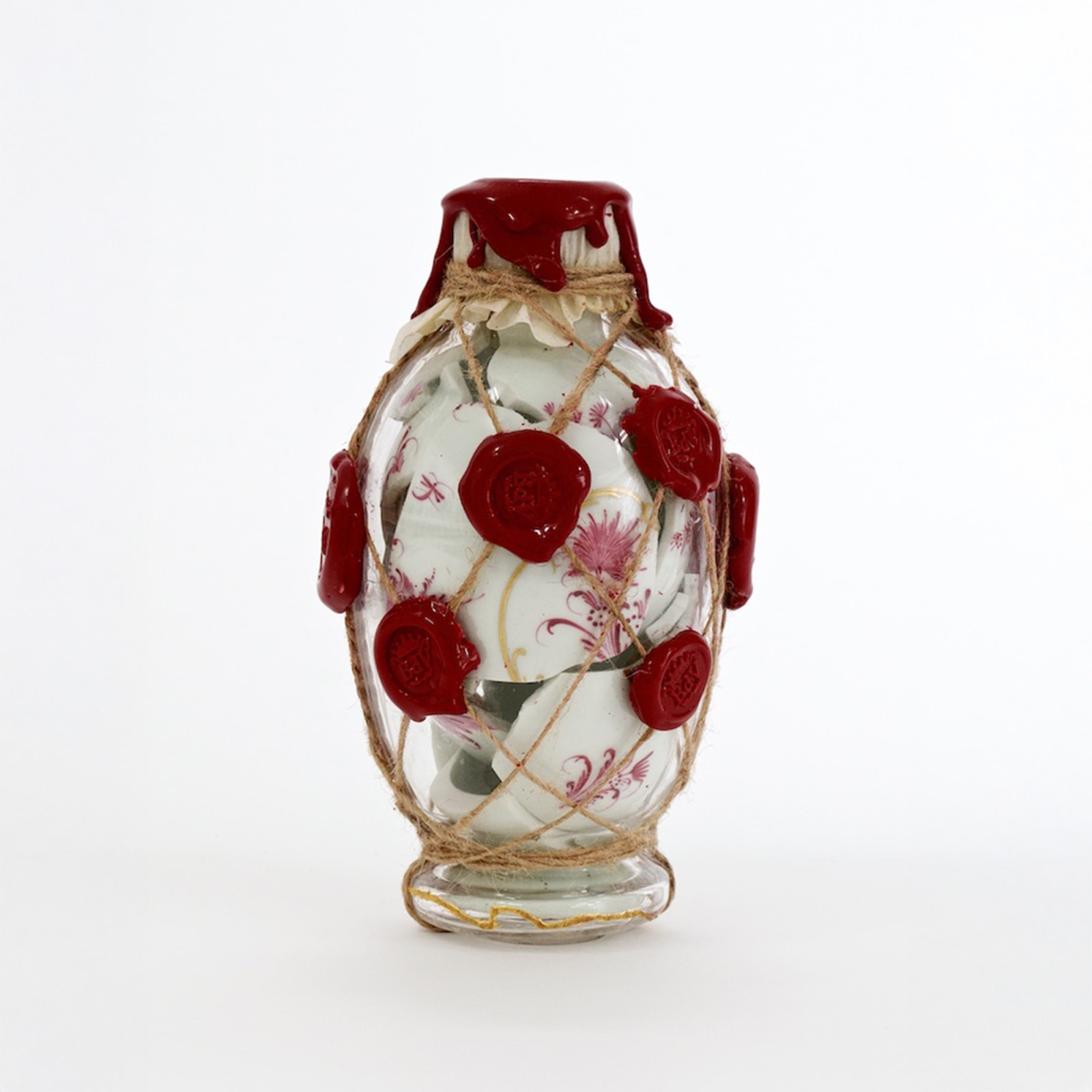 Bouke de Vries, Worcester Memory Vessel, 2024