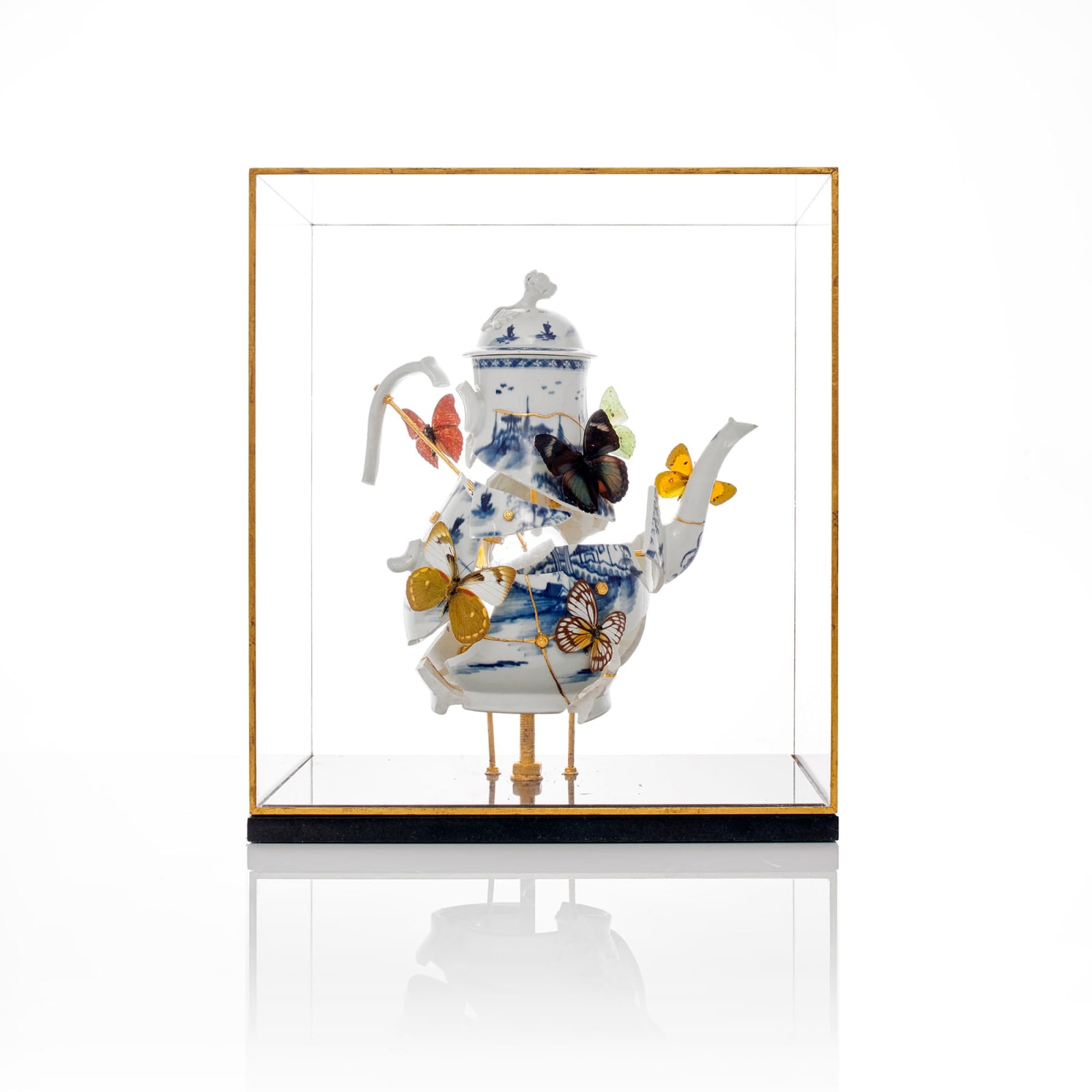 Bouke de Vries, Worcester Coffee Pot Still Life, 2022