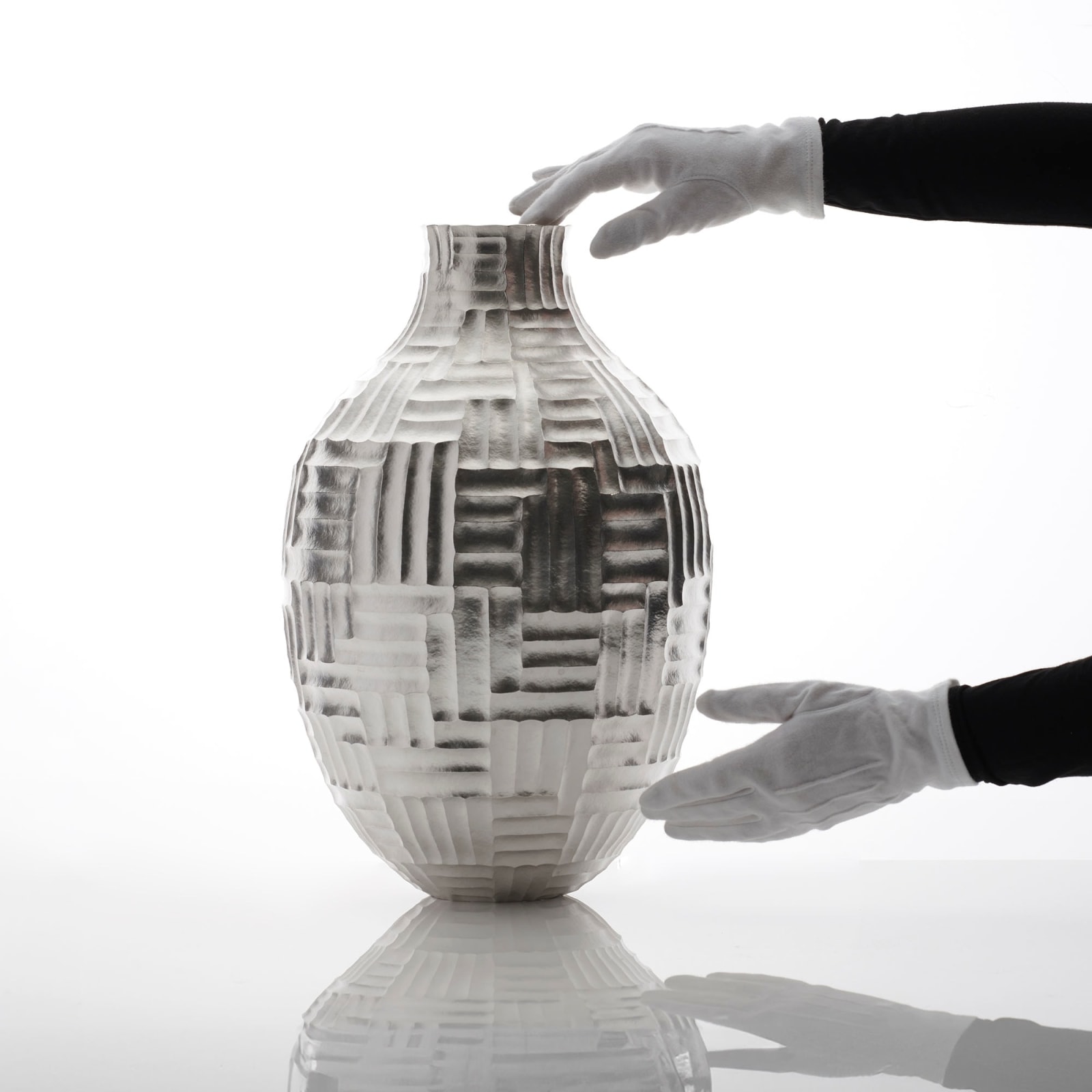 Hiroshi Suzuki, Large Seni Vase, 2024