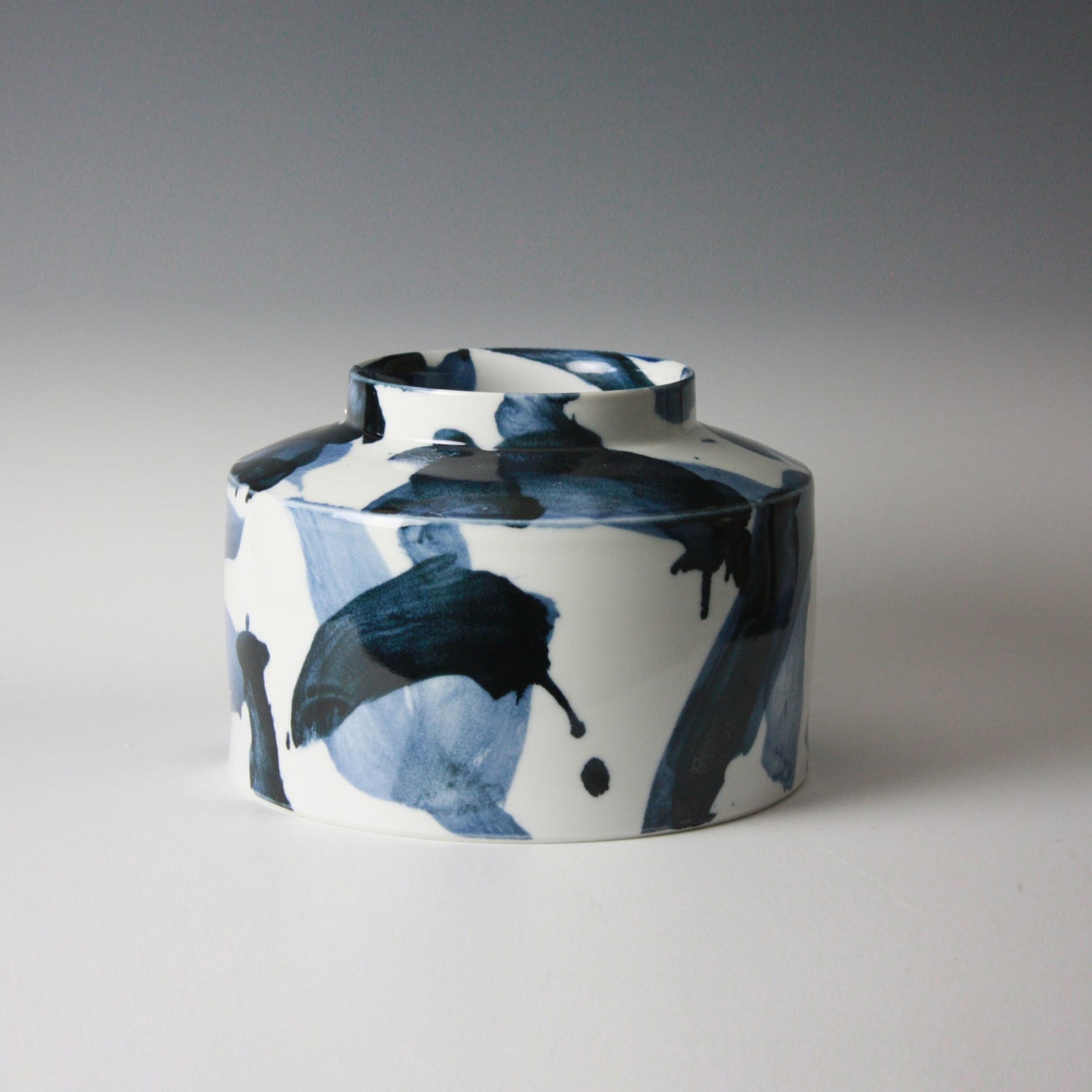 Felicity Aylieff, Ink Blue Low Pot, 2012