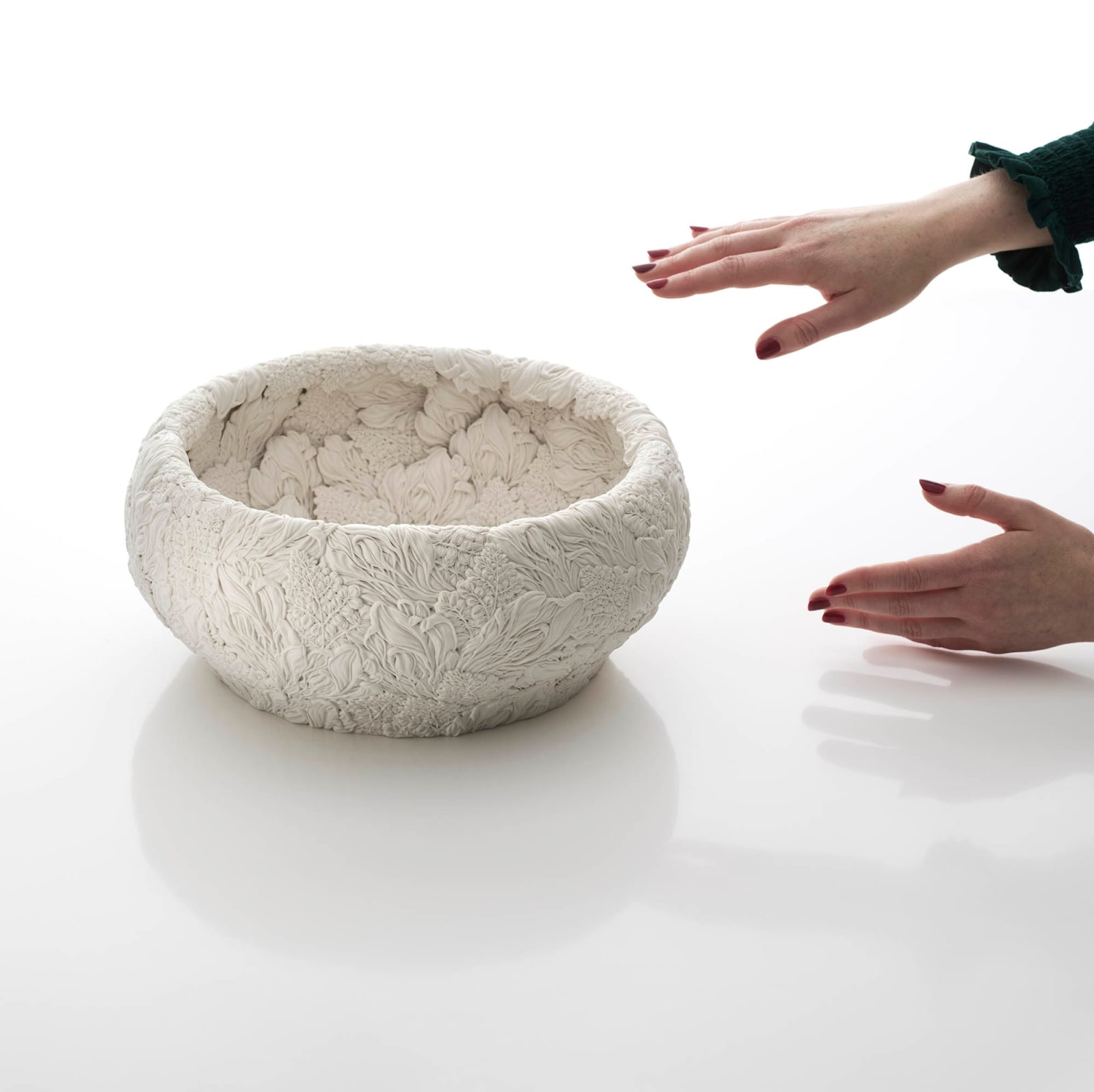 Hitomi Hosono, A Moringa and Leaves Open Bowl, 2024