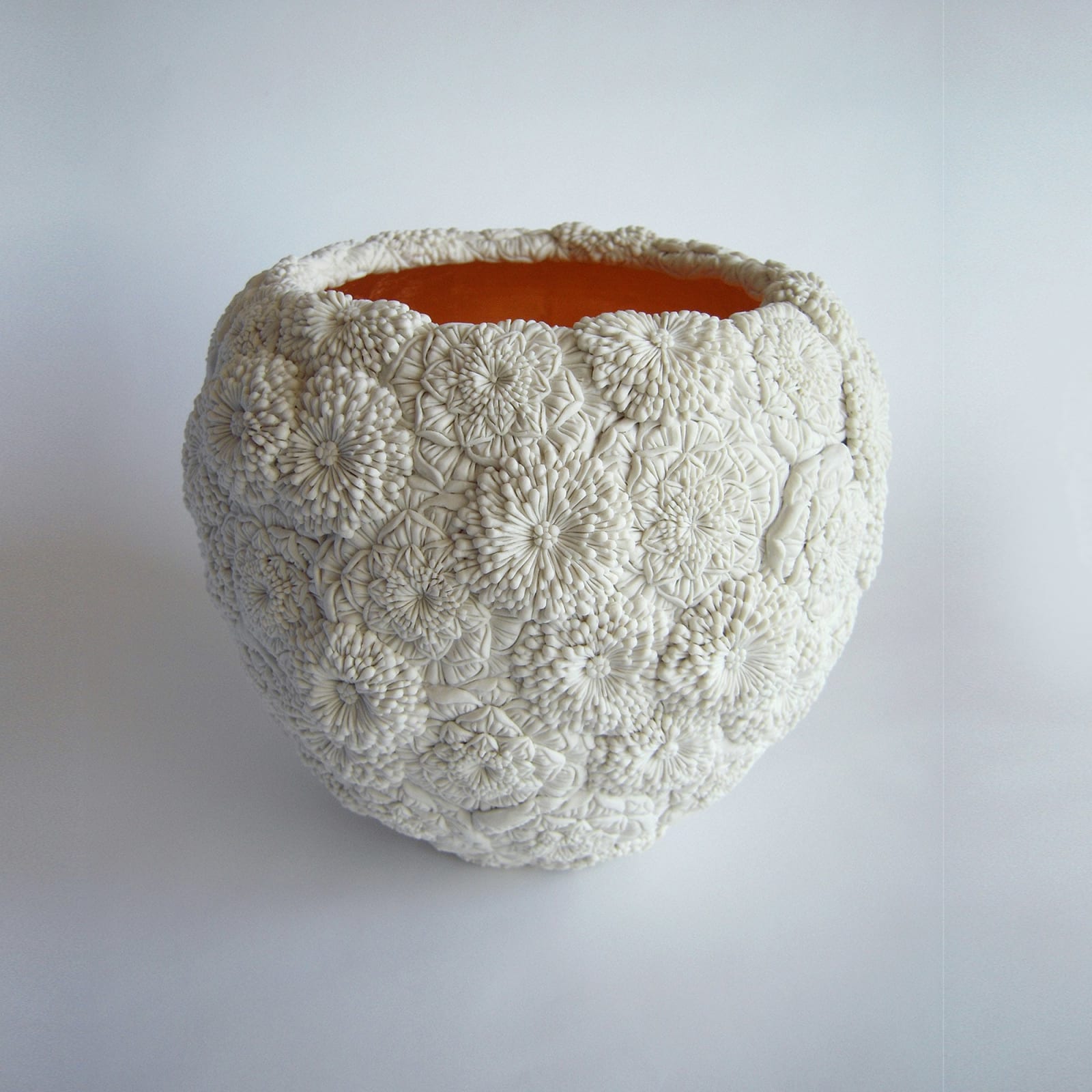 Hitomi Hosono, Camellia and Chrysanthemum Bowl, 2013