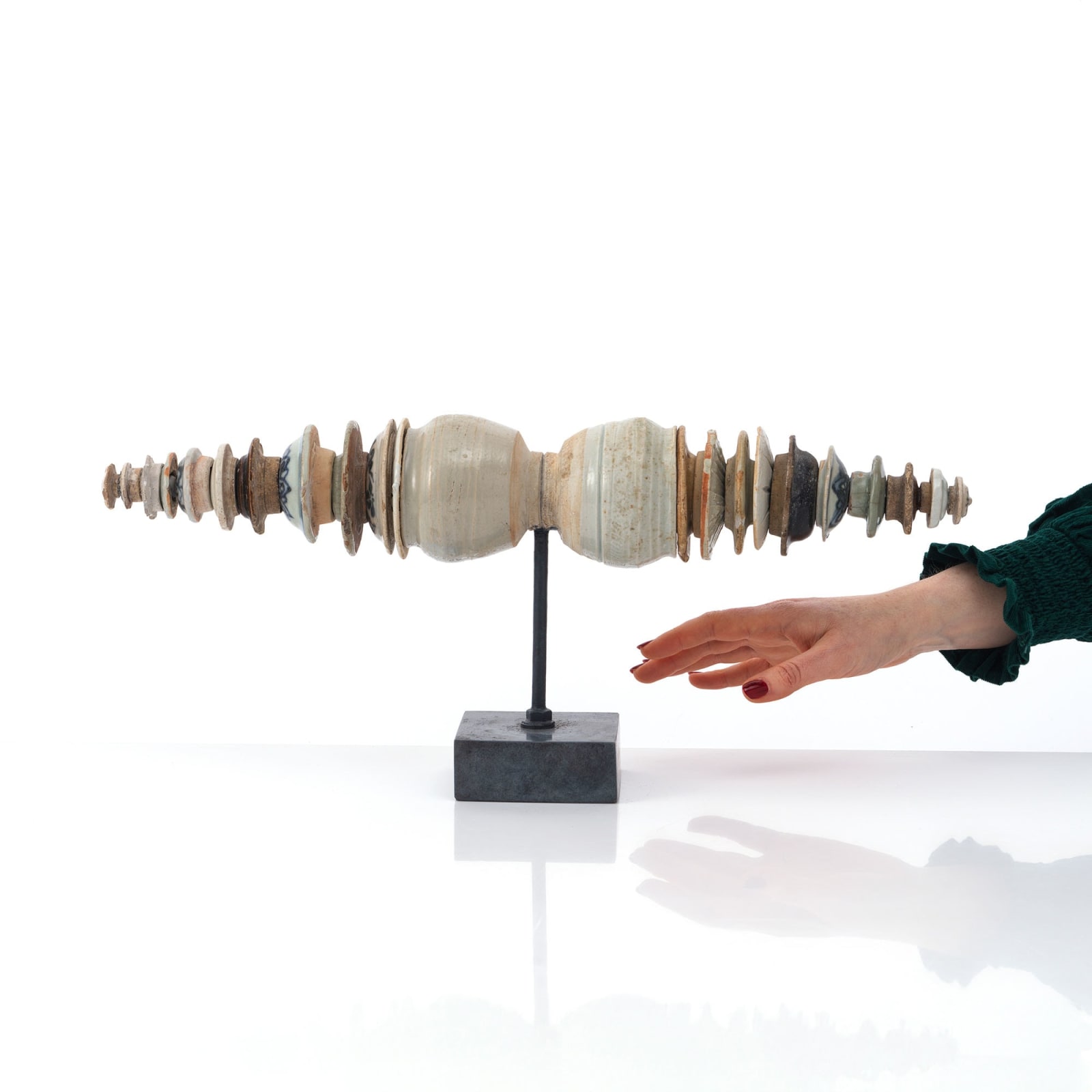 Bouke de Vries, Horizontal Lids, 2024