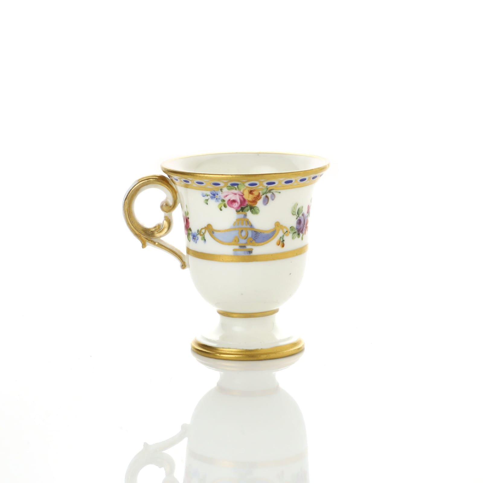 Sèvres Porcelain, A Soft-Paste Sèvres Porcelain Ice Cup made for Madame du Barry, 1771