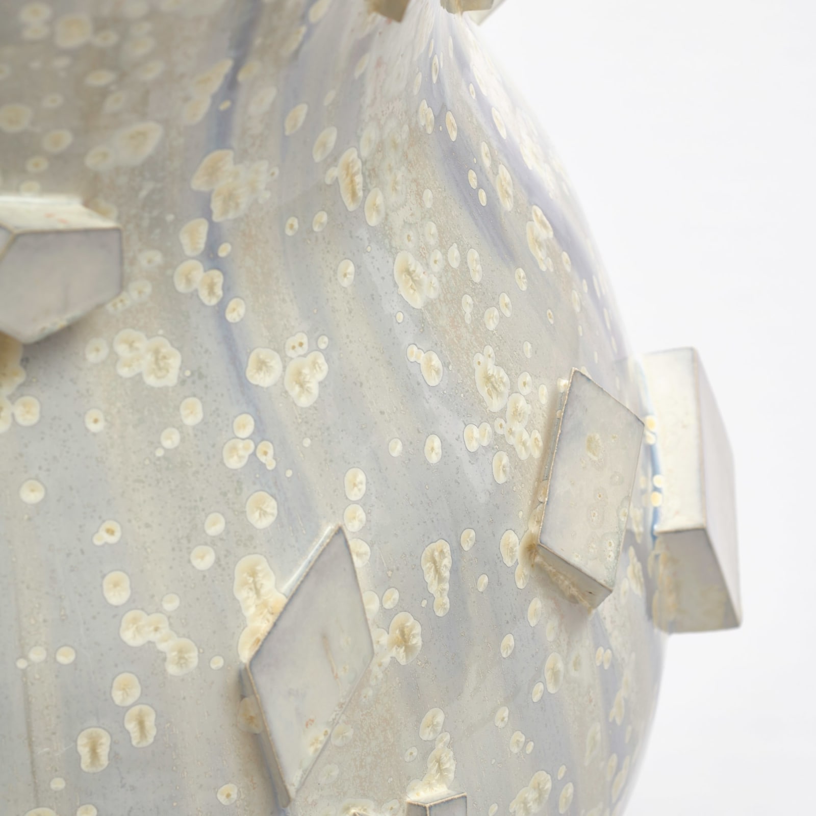 Kate Malone, Monumental Magma Gourd, 2022