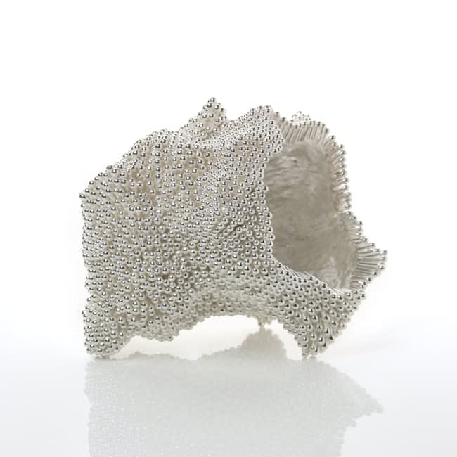 Junko Mori, Uncontrollable Beauty; Ball Point Mutation, 2019