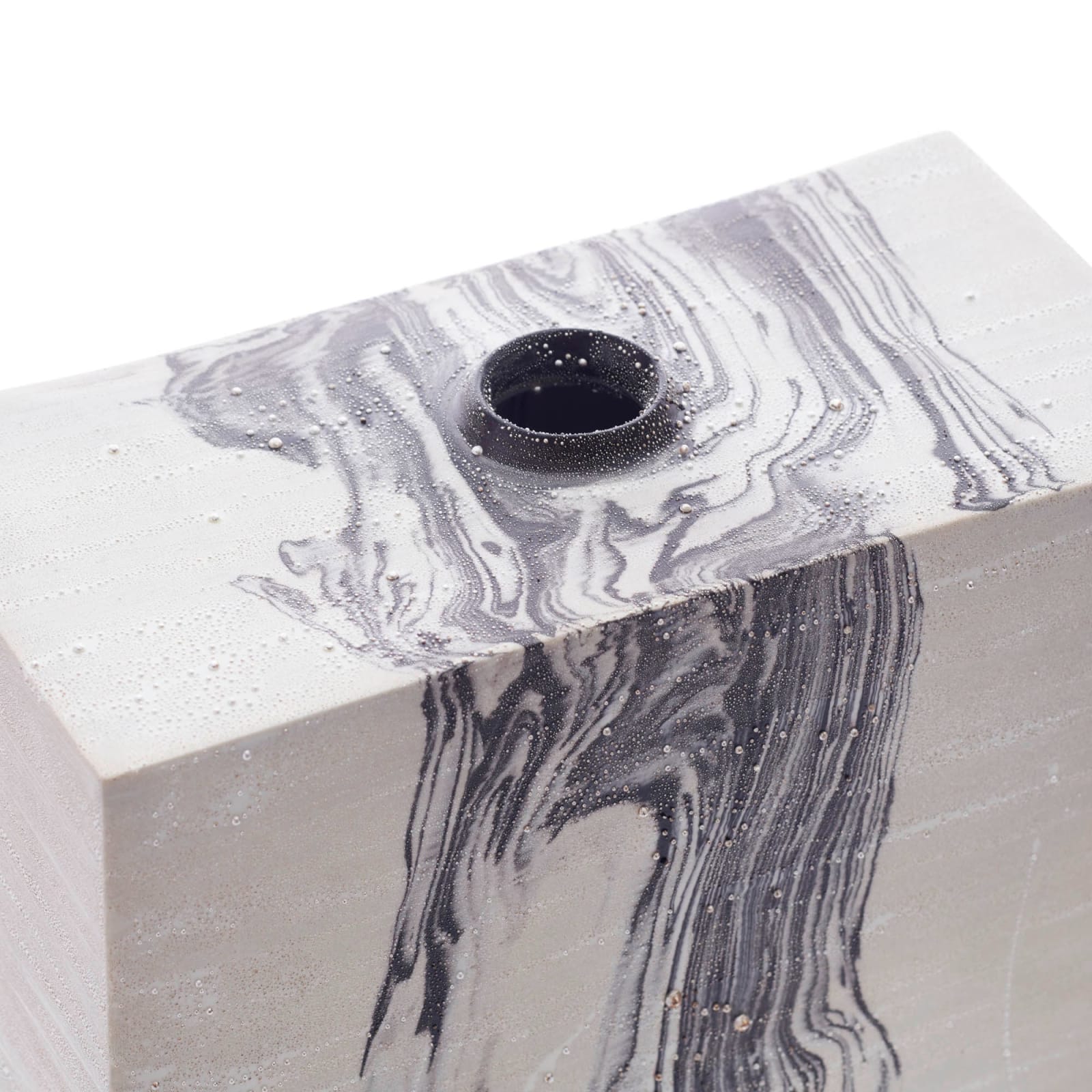 Takahiro Kondo, Waterfall, 2023