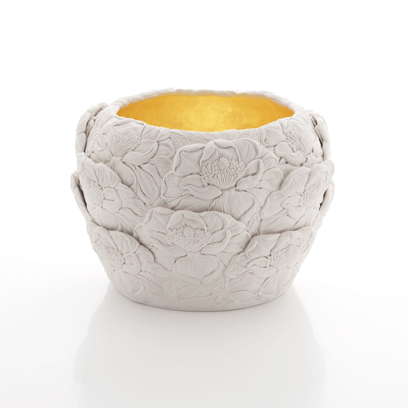 Hitomi Hosono, A Large Magnolia Bowl, 2025