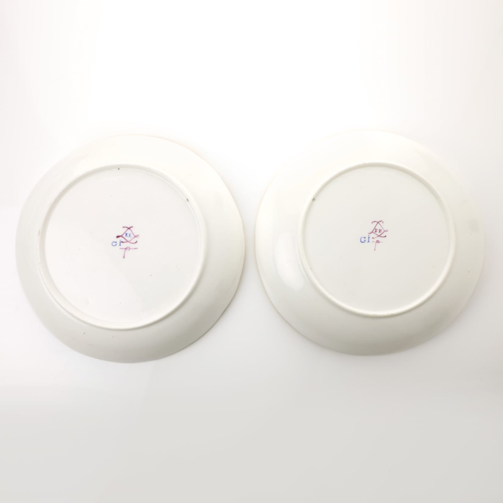 Sèvres Porcelain, A Pair of Soft-Paste Sèvres Porcelain Round Dishes from the Harcourt Service, 1787