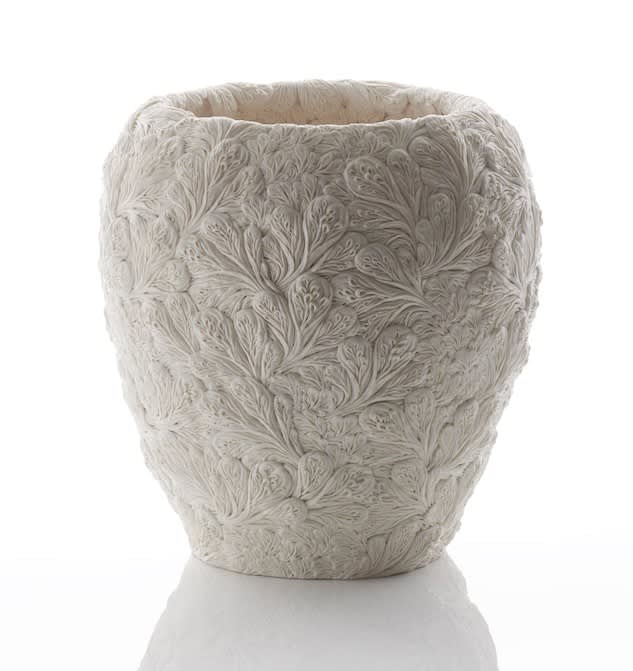 Hitomi Hosono, A Very Large Cherry Blossom Bowl, 2017