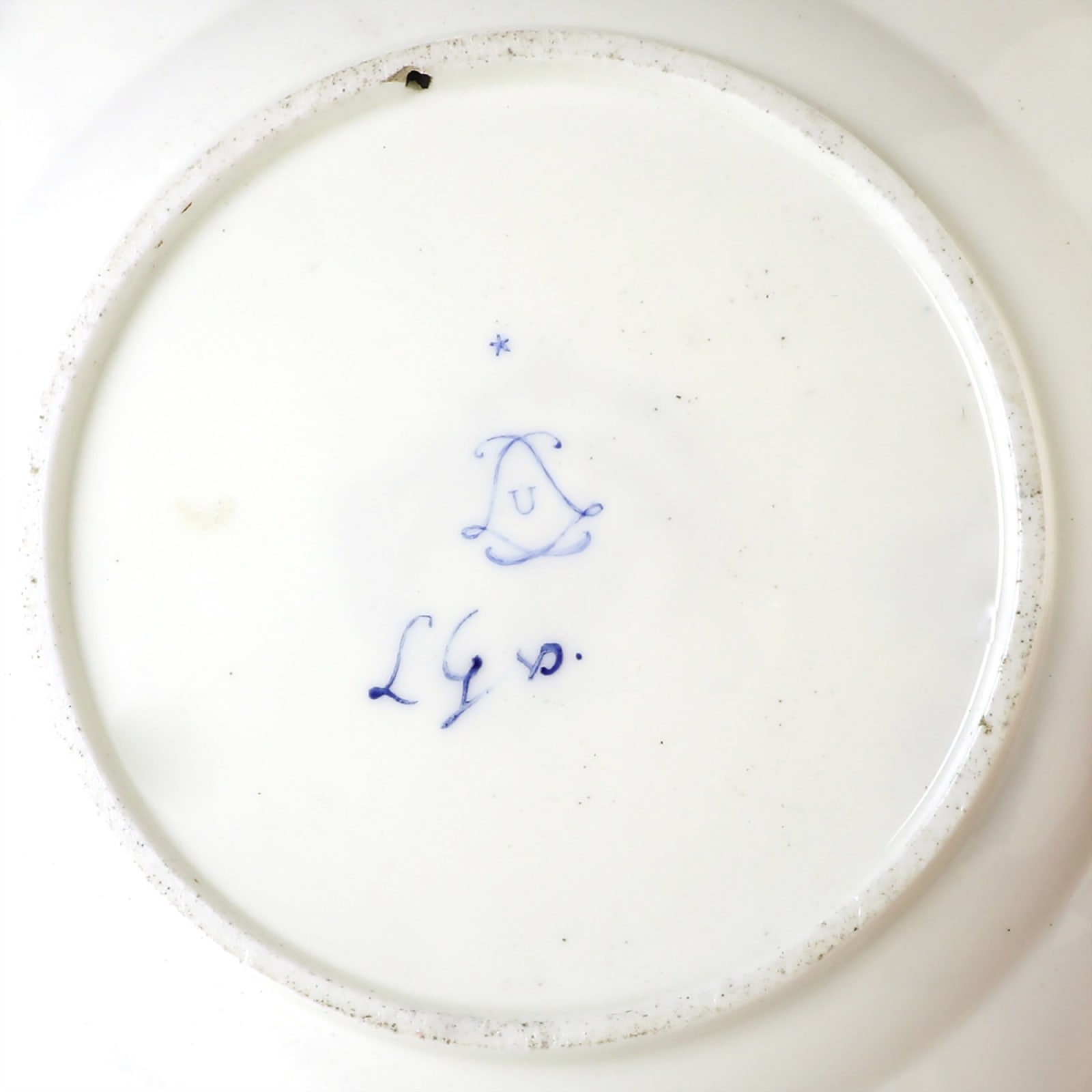 Sèvres Porcelain, A Soft-Paste Sèvres Porcelain Plate made for Madame du Barry, 1773