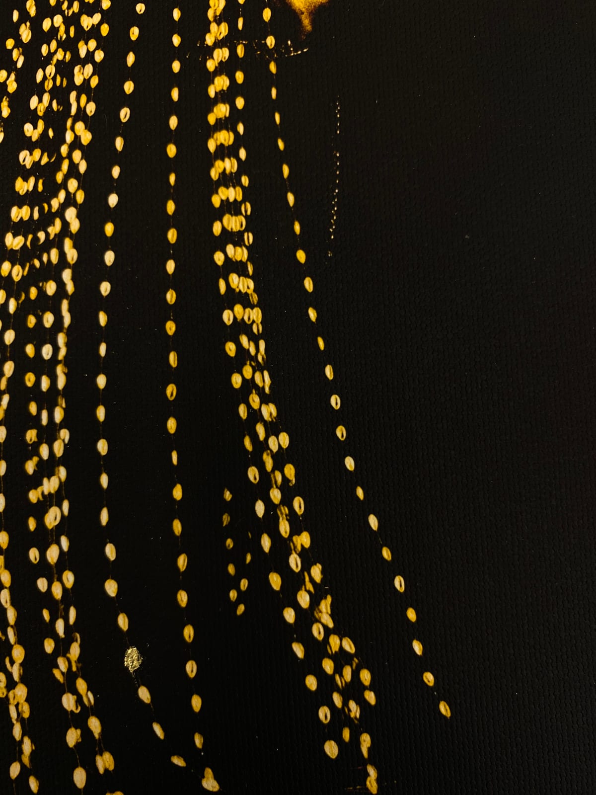 Marc Posso photograph. Gabonese Artist. Young artist. Contemporary african art in Paris. AFIKARIS Gallery. Self-taught Photographer. Photography printed on canvas. Diversity of the African continent. Gold photography.