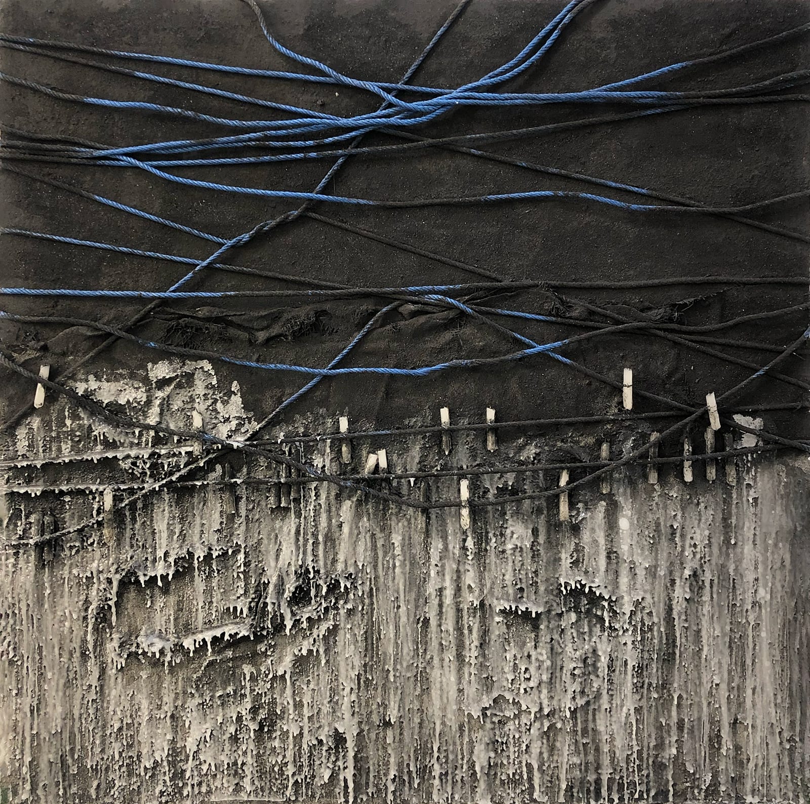 Mouhcine Rahaoui painting. Moroccan Artist. Contemporary African art in Paris. AFIKARIS PARIS. Mixed media (charcoal, wax, glue, plastic, wax, resin) on canvas. Installations. Ready-made. 1-54 London. Art genève 2024