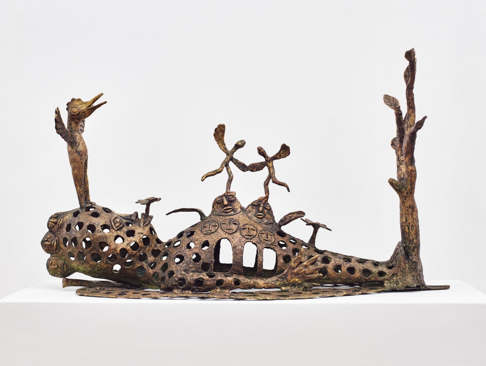 Hervé Yamguen sculpture. Bronze. Historical Cameroonian artist. Abstract figurative. AFIKARIS Gallery. Contemporary African Art in Paris. Cercle Kapsiki.