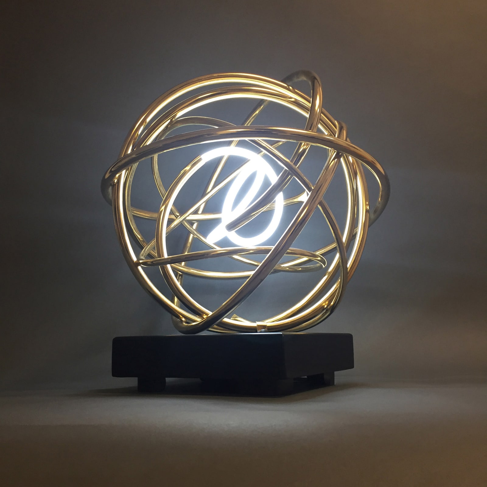 Mark Beattie, Gold Neon Orb, 2017