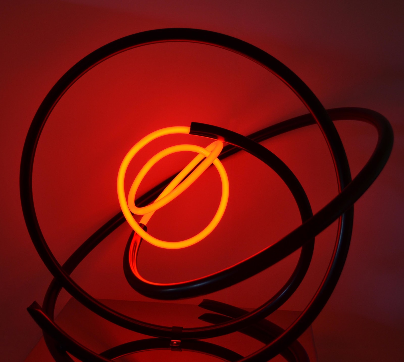 Mark Beattie, Red Neon Orb, 2017