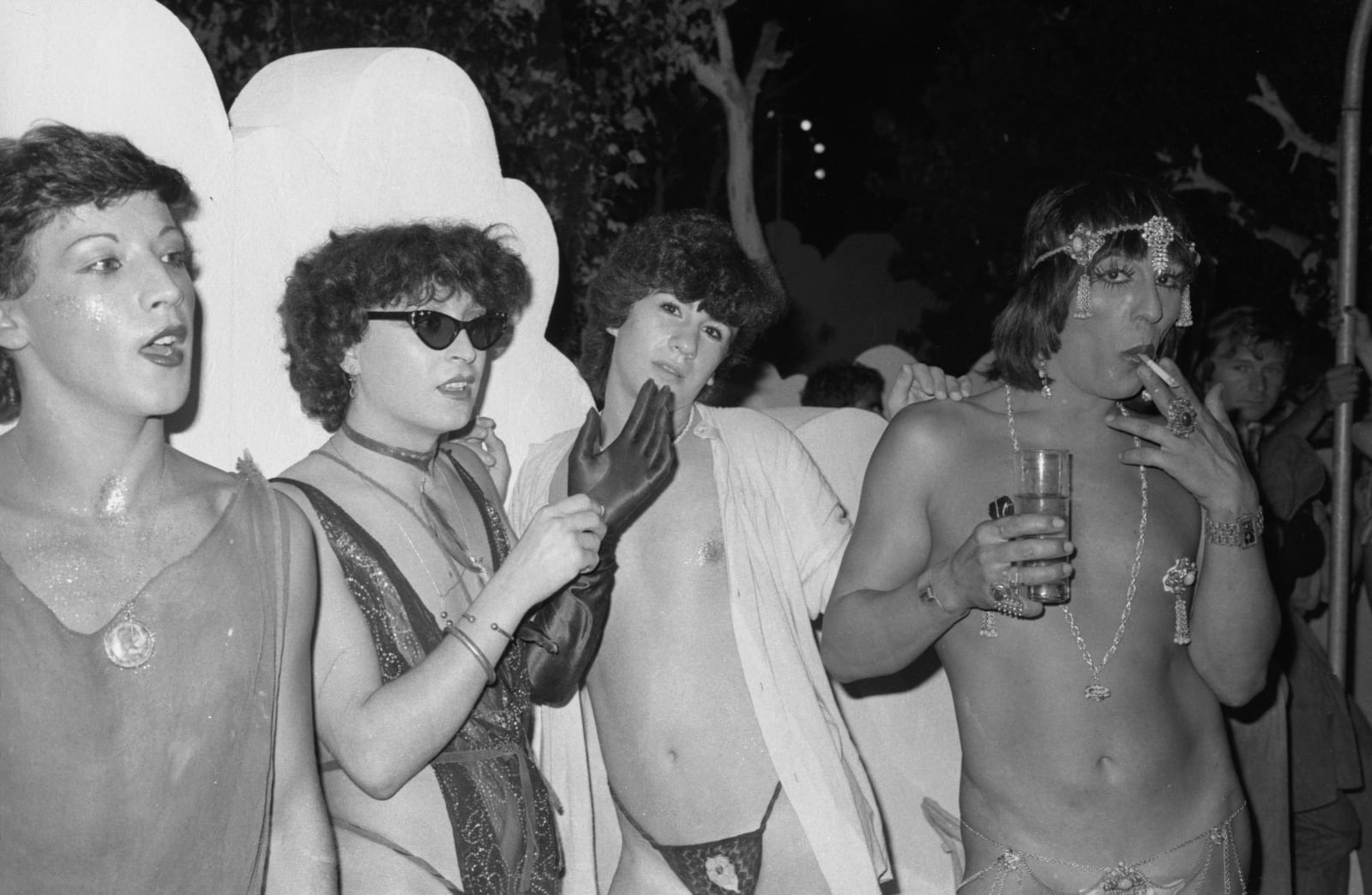 Oriol Maspons, The Queens at Pacha, c 1975