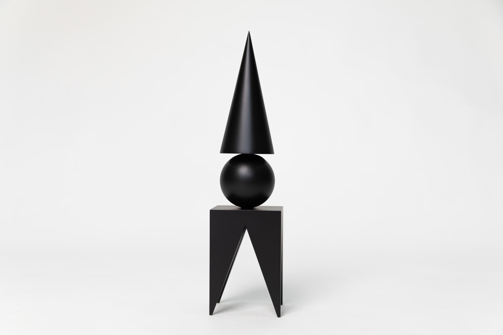 Khalid Al Banna, Tapered, 2024