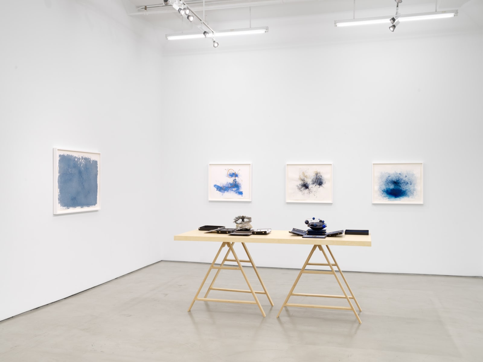 Ricardo Brey, Parisian blue, 2021