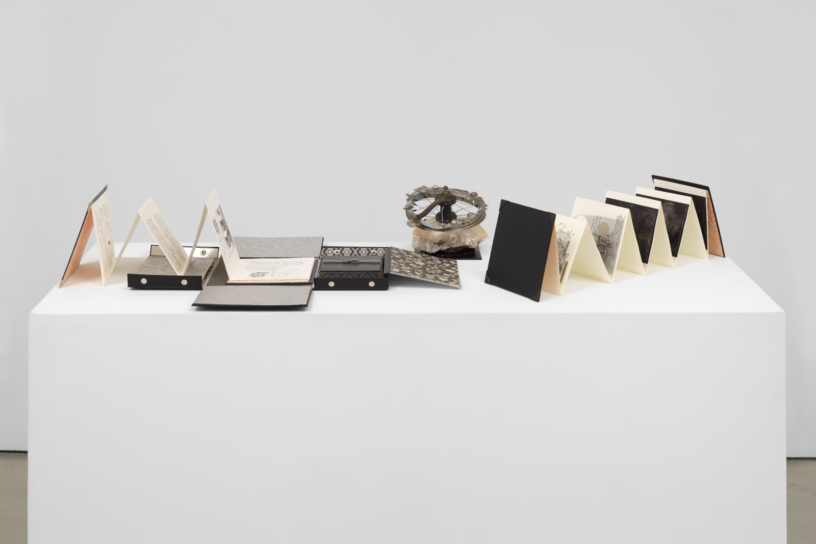 Ricardo Brey, Unsettling, 2019-2020