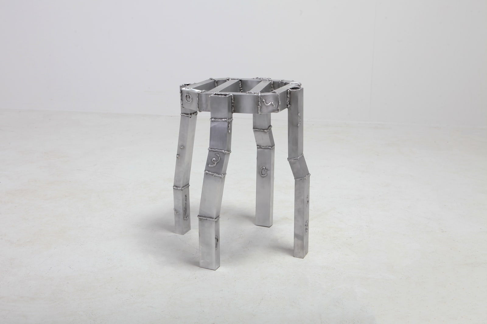 Thomas Ballouhey, Innocent Welder's stool 2, 2019