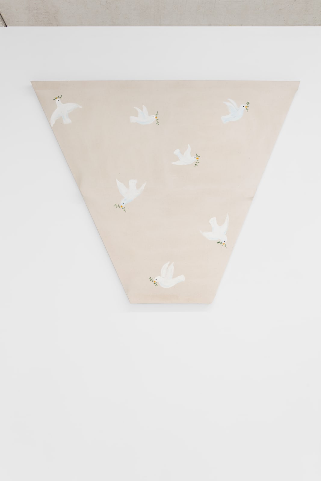 Charles Benjamin, 3 doves and 4 pigeons, 2021