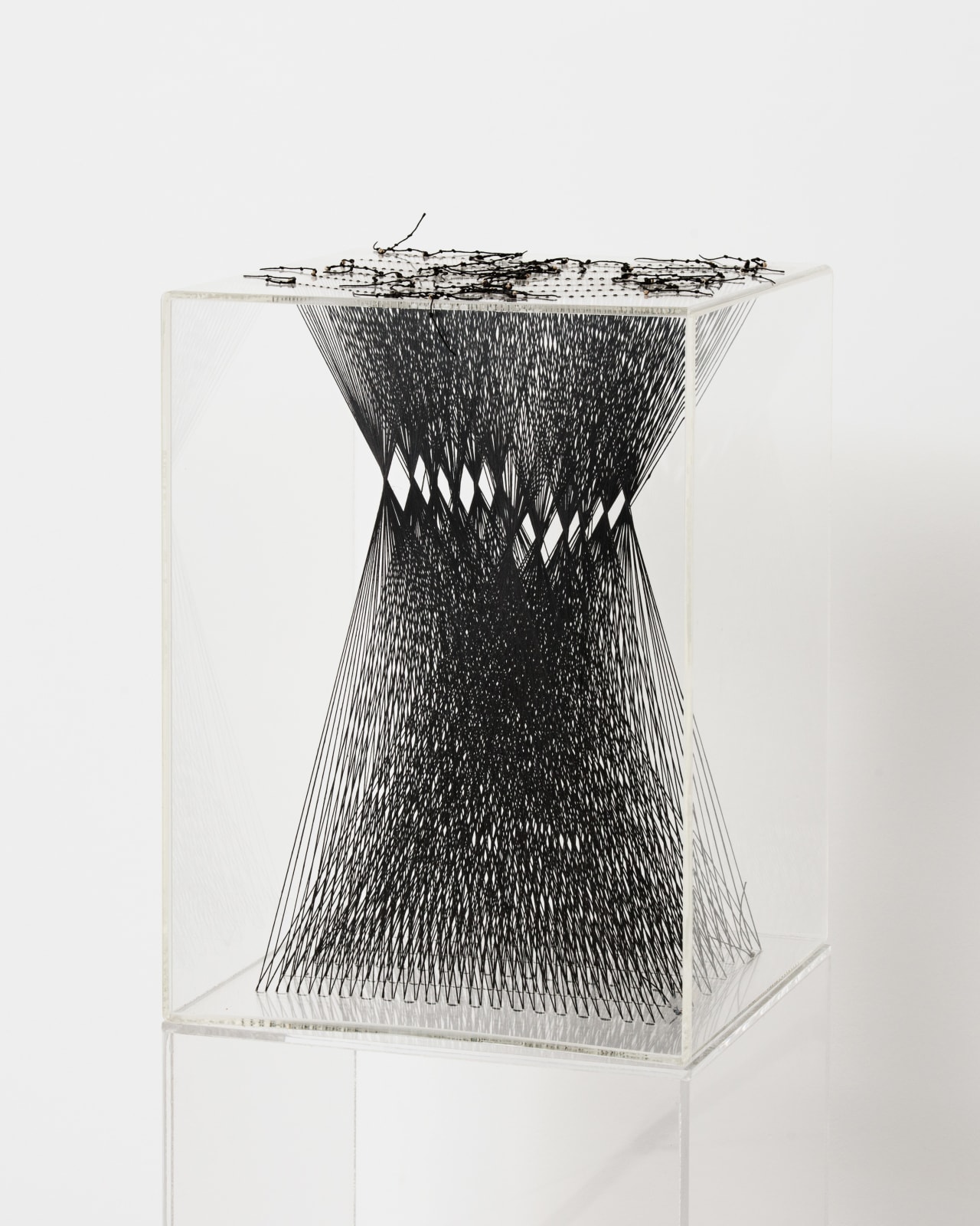 Lenore Tawney, Drawing in Air VIII, 1997