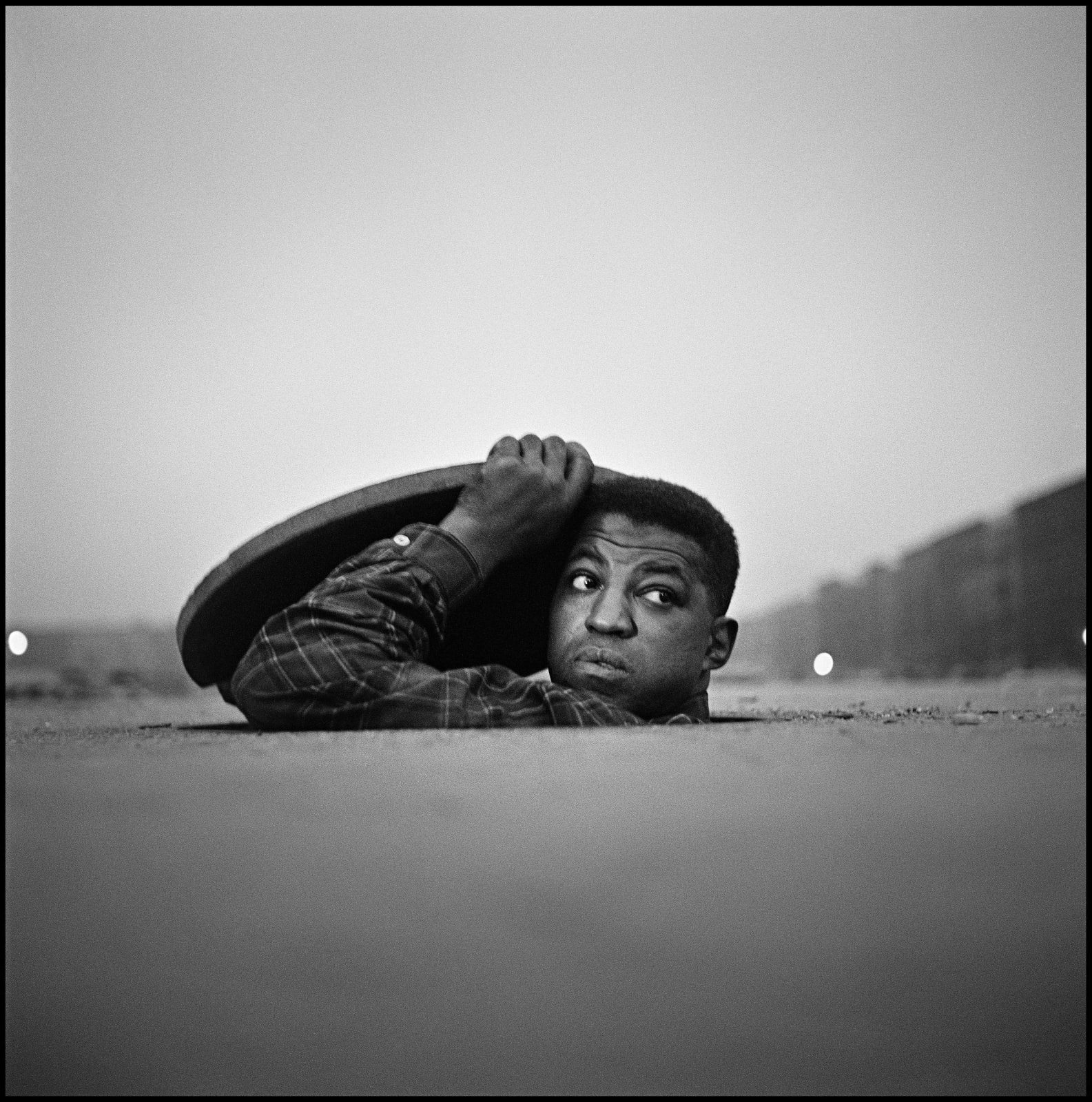 Gordon Parks, The Invisible Man, Harlem, New York, 1952