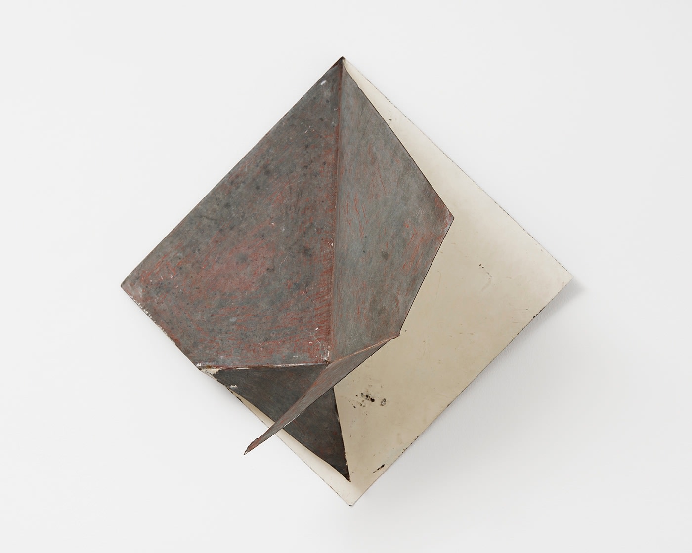 Lygia Clark, Casulo, 1959