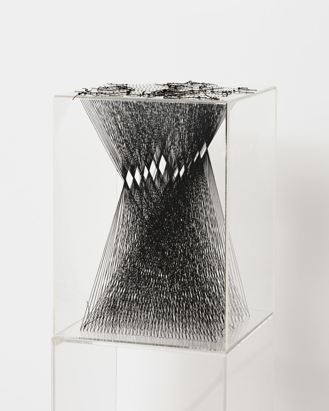 Lenore Tawney, Drawing in Air VIII, 1997