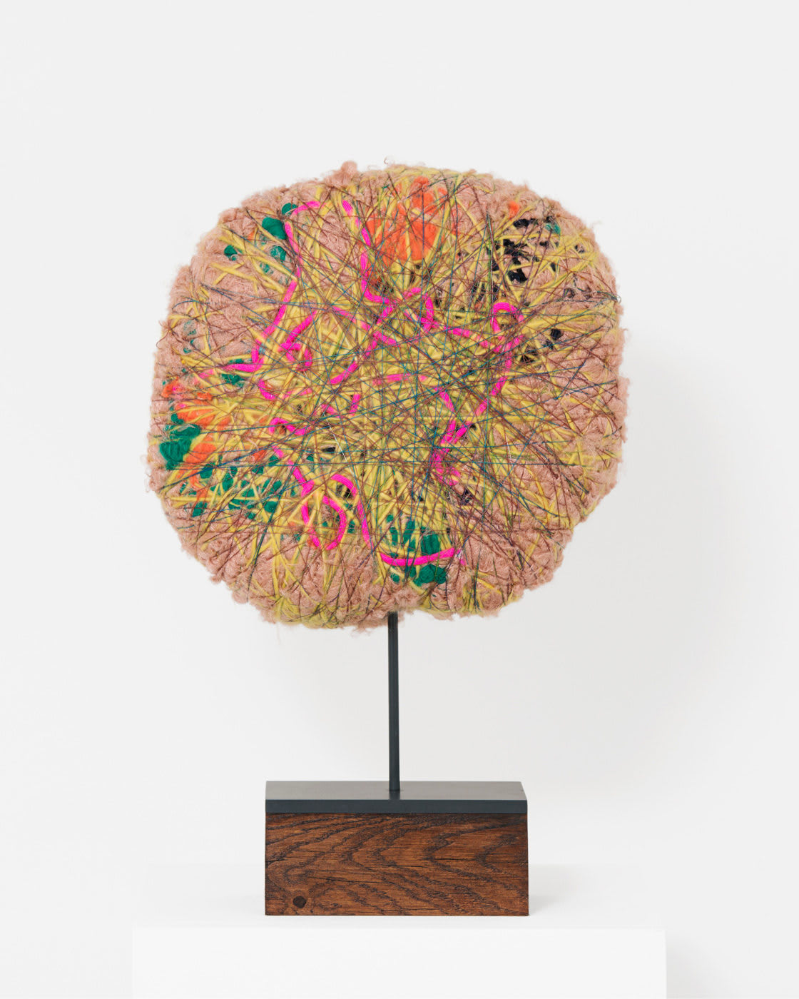 Sheila Hicks, Delicate Secret, 2019