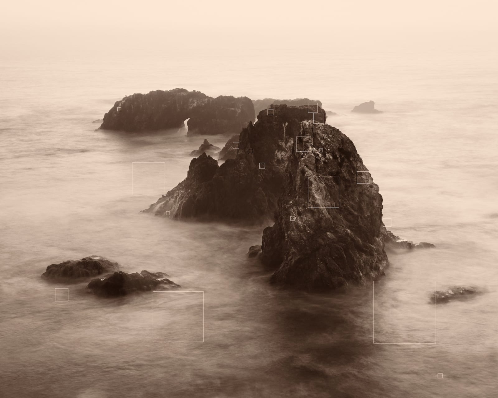Trevor Paglen, Near Point Arena, Haar, 2020