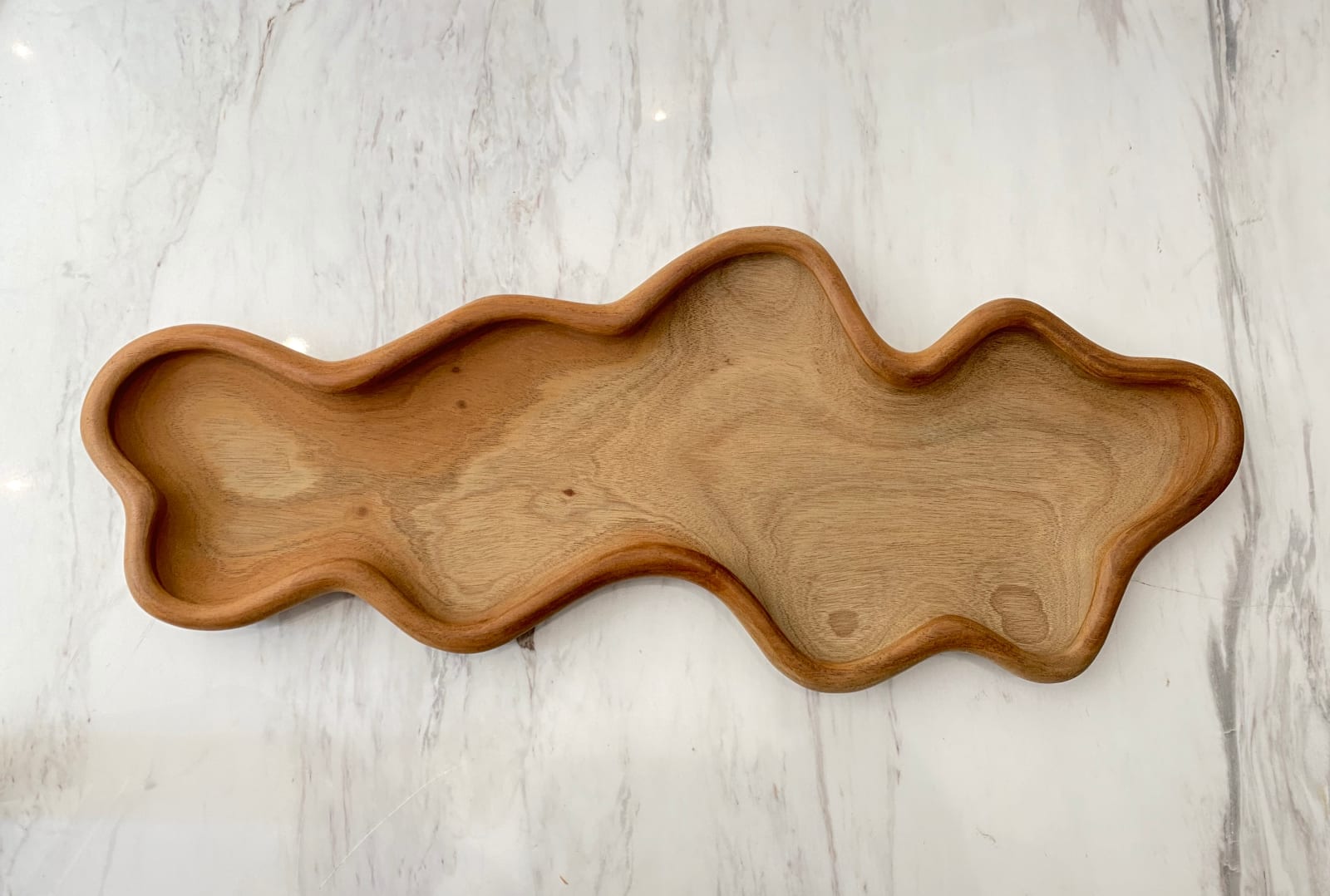 Lai Chi Man 黎志文, 白雲 White Cloud, 2019