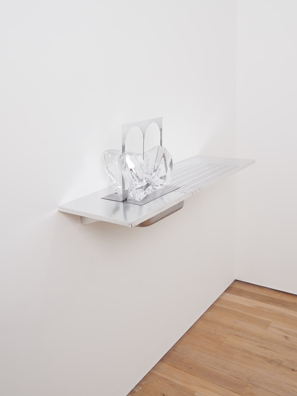 Jewyo Rhii, Day 3 Ice Sculpture, 2017