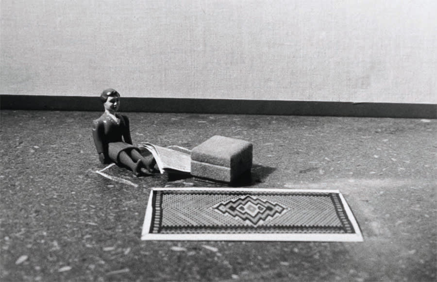 Laurie Simmons, Woman / Interior VI, 1976