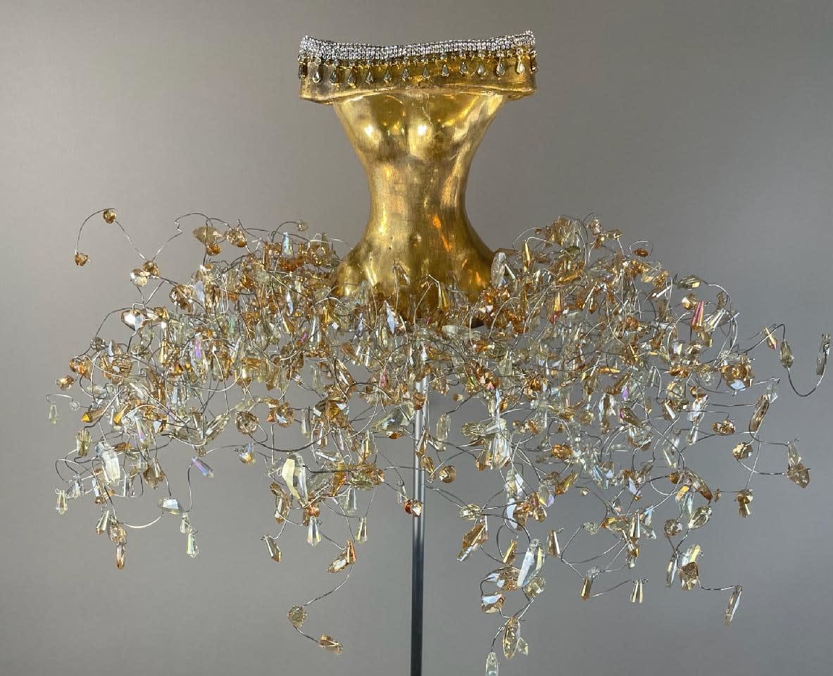 Estella Fransbergen, Clay Torso with gold overglaze, Austrian crystal neckline and gold stones 190543