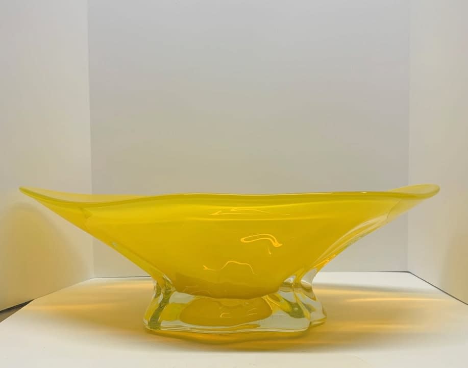Tim Lotton, Yellow Free Form