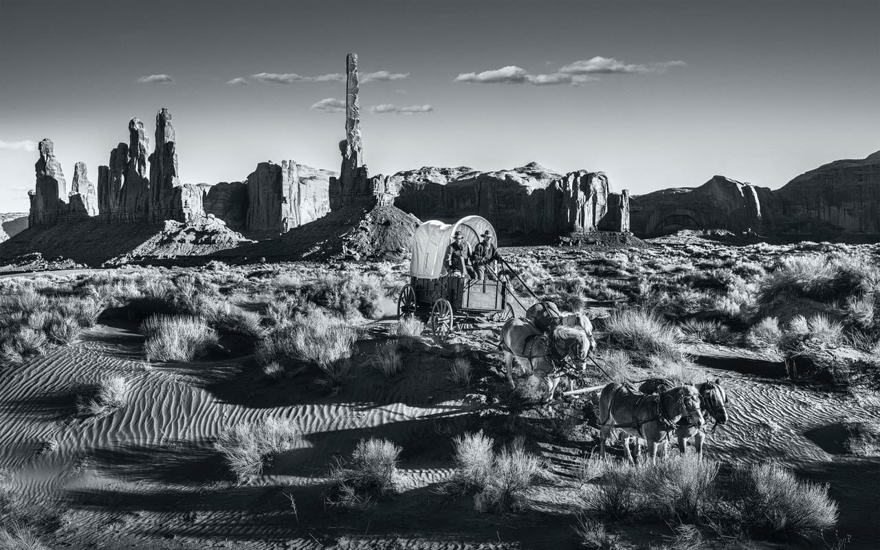 David Yarrow, Hostile Territory