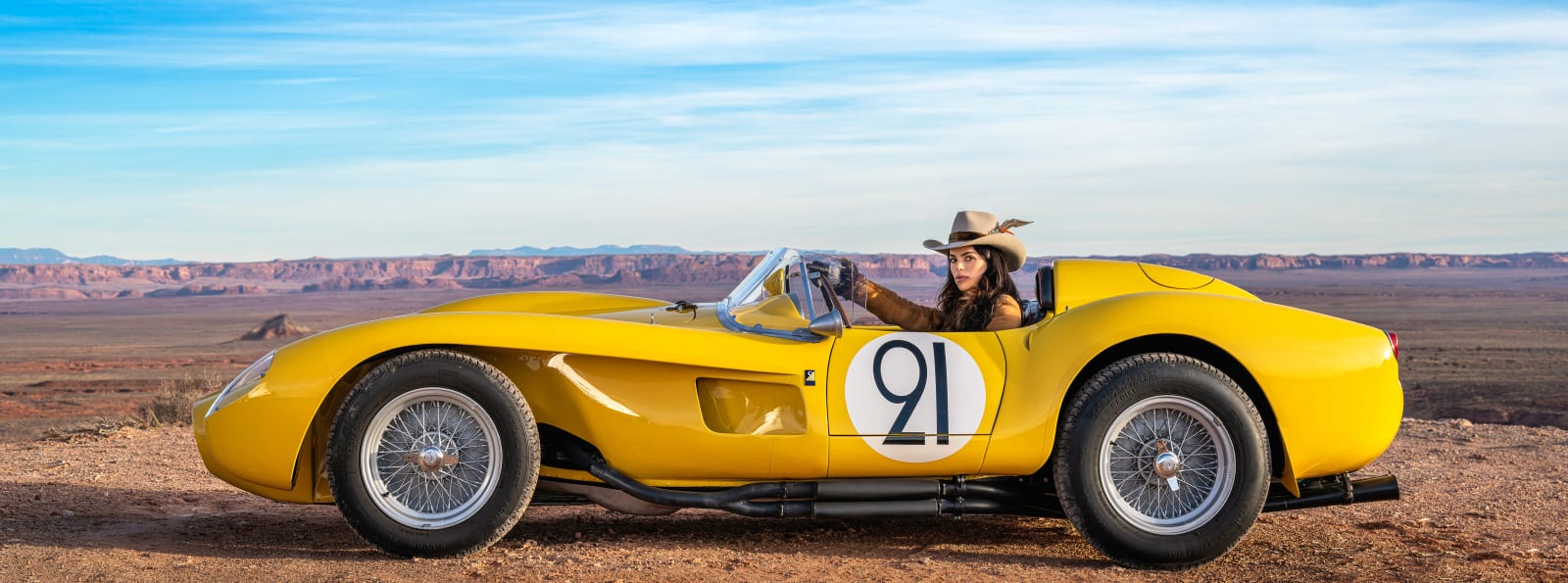 David Yarrow, The Girl with the Feathered Hat