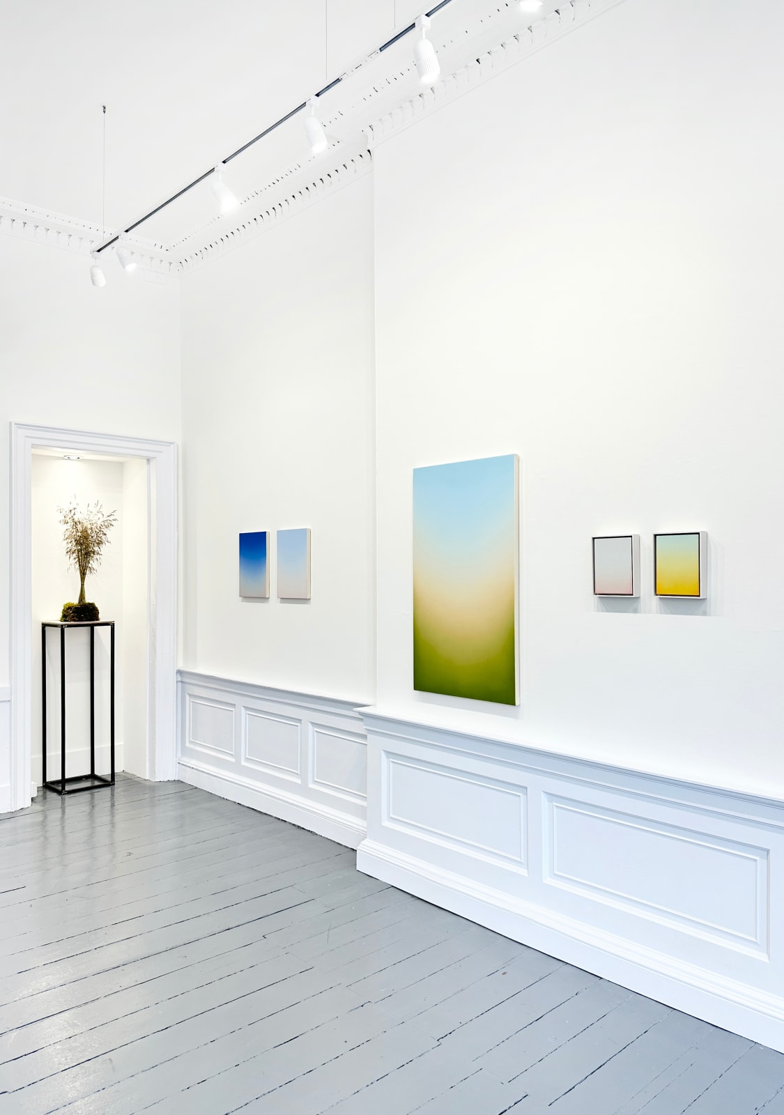 Eric Cruikshank painter