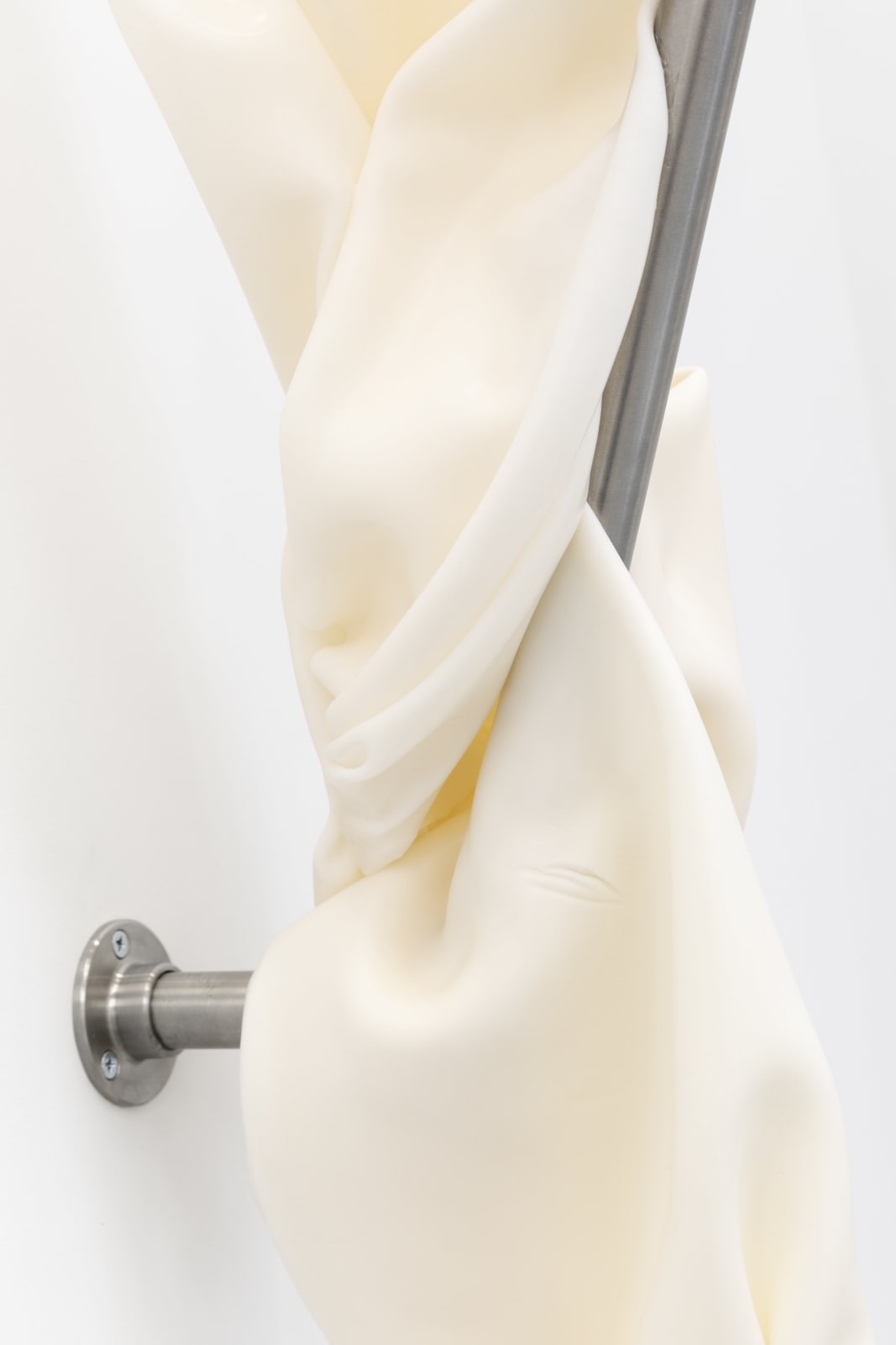 Dana-Fiona Armour, Kurtis, 2021