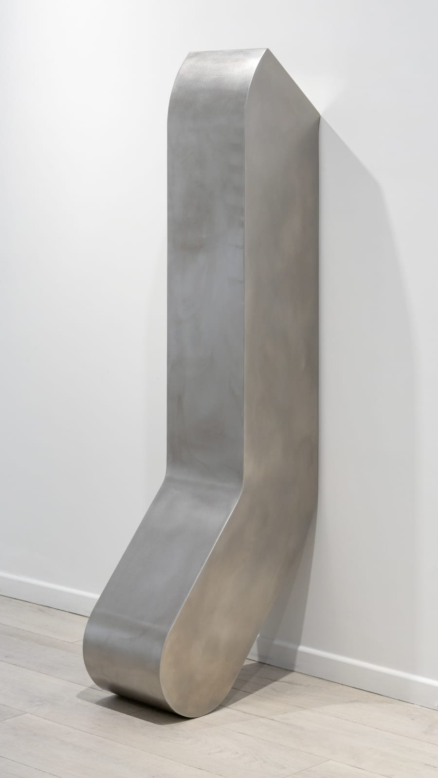 Terence Gower, Escalator I (Emerisé), 2025