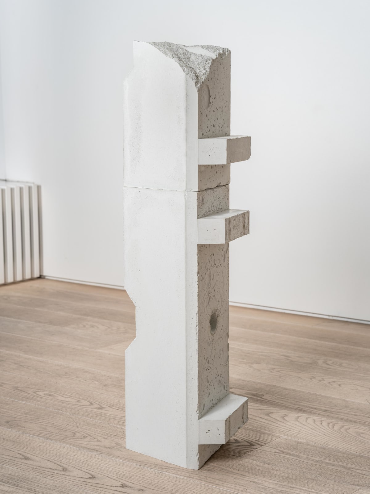 Mourad Kouri, Broken Column, 2021