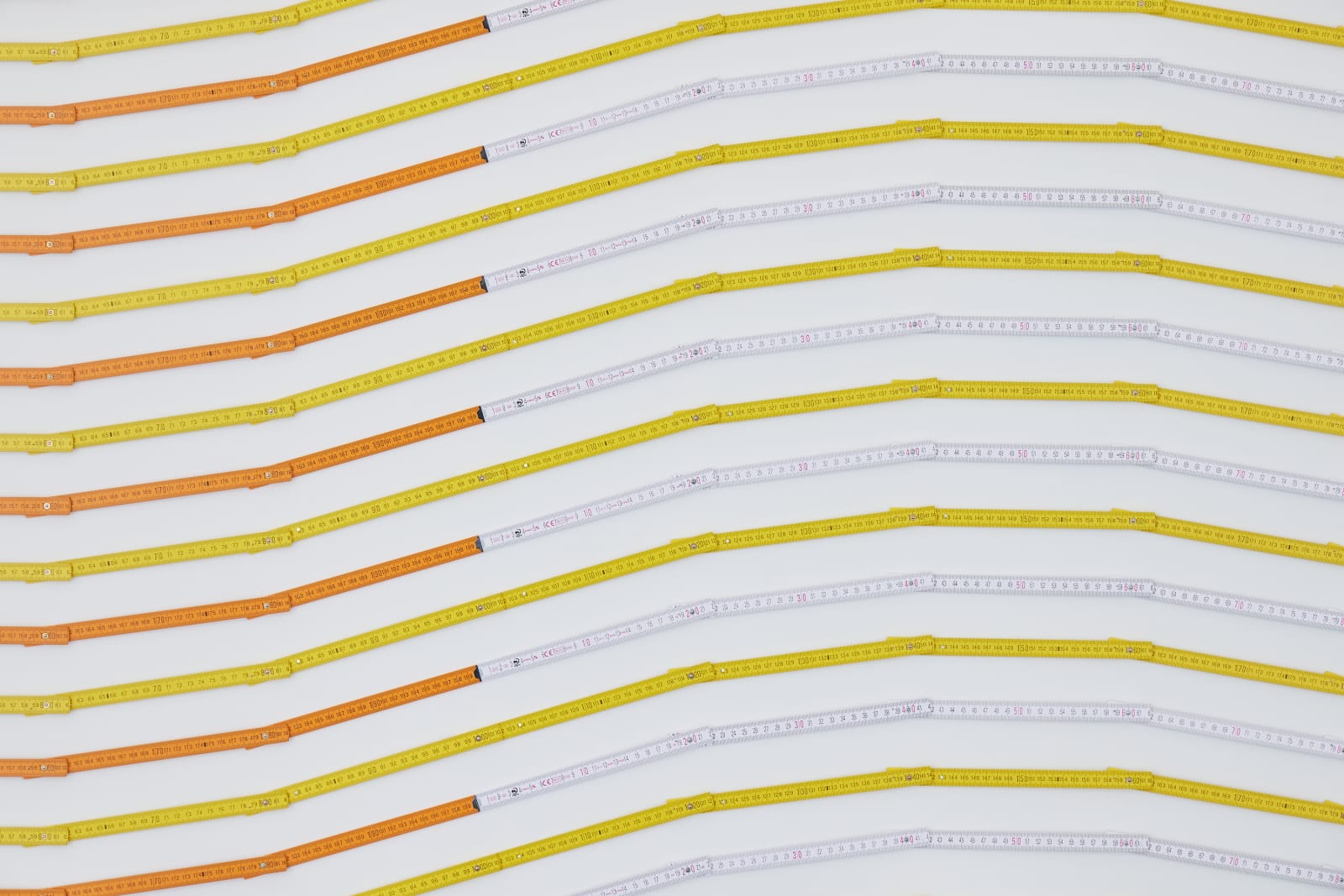 Jacob Dahlgren, Units of Measurements (Wave), 2021